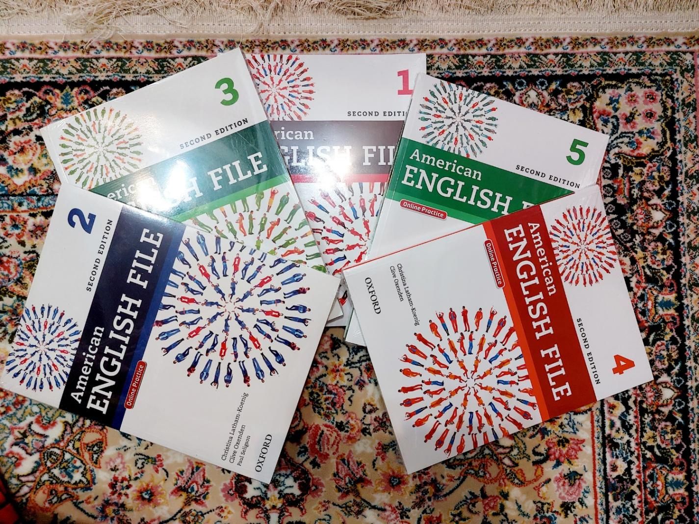 پنج جلد کتاب American english file به همراه ورک آک|کتاب و مجله آموزشی|تهران, آسمان|دیوار