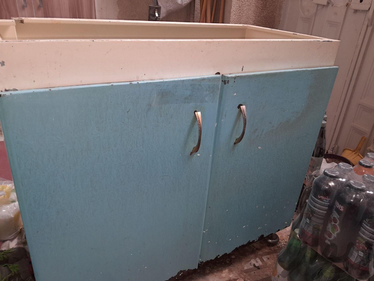یک عدد کابینت ظرفشویی و ابچکان|مصالح و تجهیزات ساختمان|محمدیه-قزوین, |دیوار