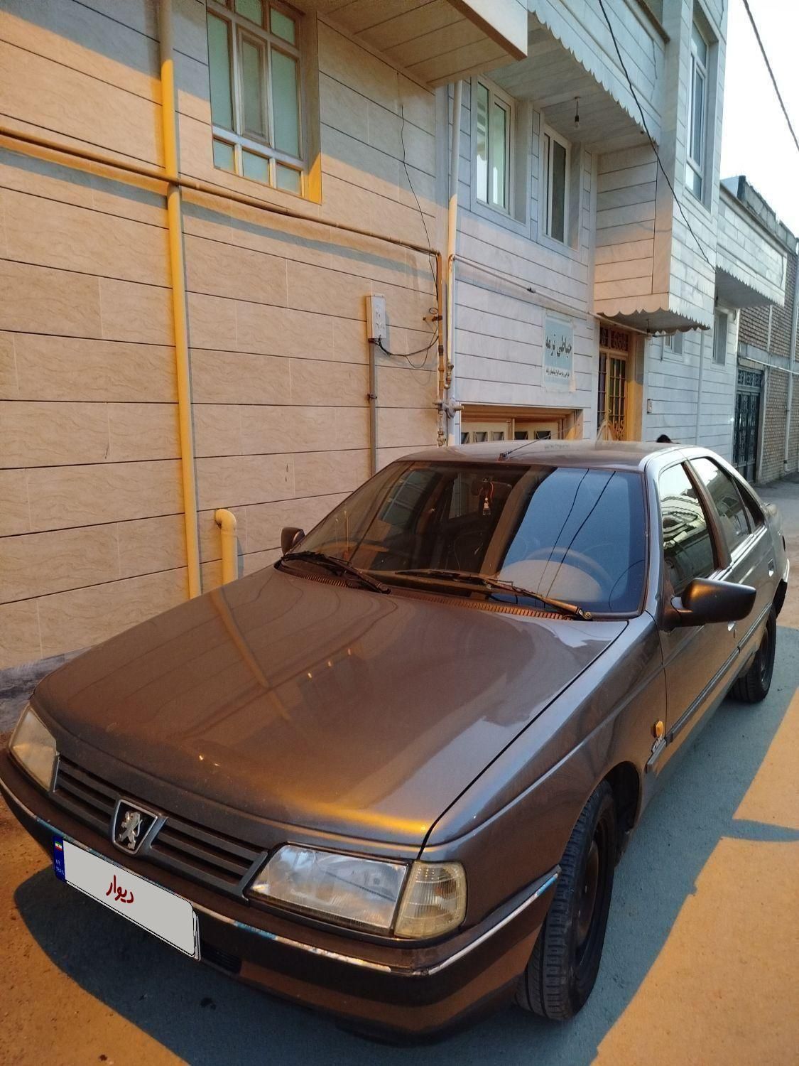 پژو 405 GLX - دوگانه سوز CNG، مدل ۱۳۹۵|خودرو سواری و وانت|ایلام, |دیوار