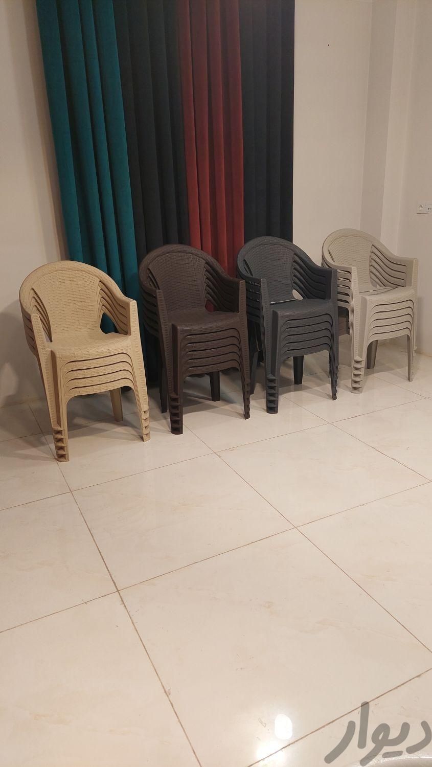صندلی حصیری پلاستیکی ناصر/دماوند/باغی/ویلای|صندلی و نیمکت|دماوند, |دیوار