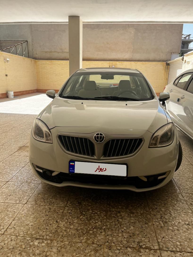 برلیانس H330 اتوماتیک 1500cc، مدل ۱۳۹۵|خودرو سواری و وانت|شاهین‌شهر, عطار|دیوار