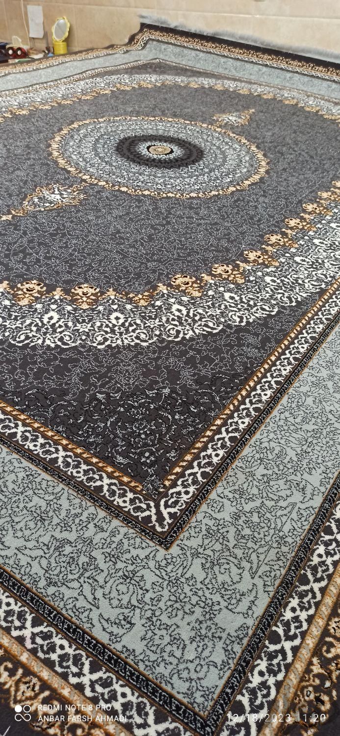 فرش (قالی) ۶ و ۹ و ۱۲ |فرش|اصفهان, خمینی‌شهر|دیوار