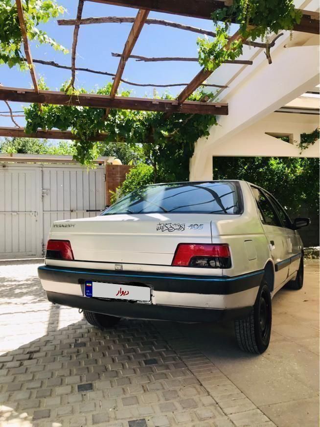 پژو 405 GLX - دوگانه سوز CNG، مدل ۱۳۸۶|خودرو سواری و وانت|شیراز, شهرک گلستان|دیوار