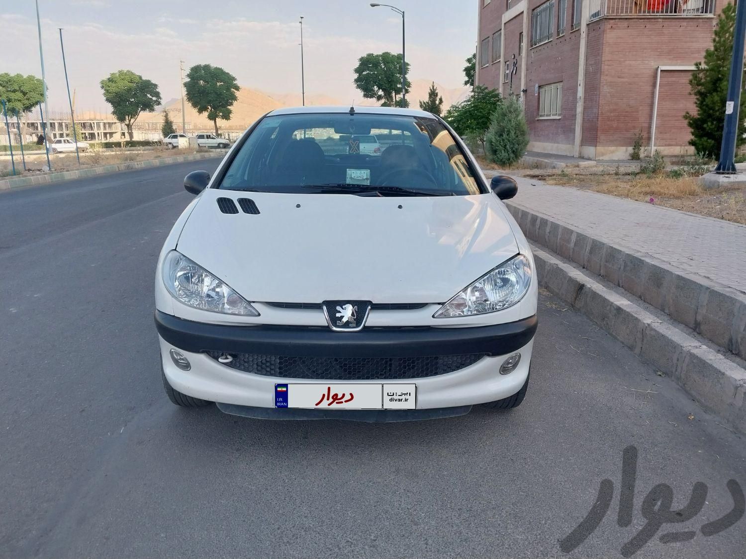 پژو 206 SD V8، مدل ۱۳۸۹tu5فرانسه