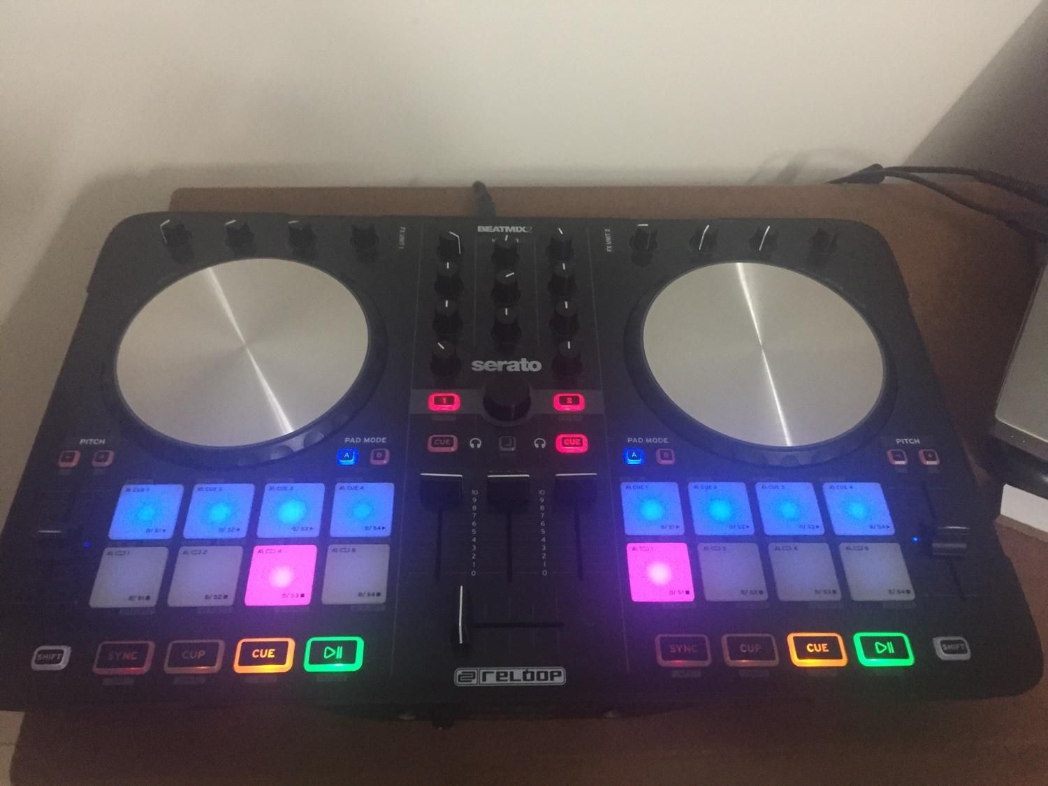 دستگاه دیجی دی جیDj ReloopBeatMix2|آلات موسیقی|هشتگرد, |دیوار