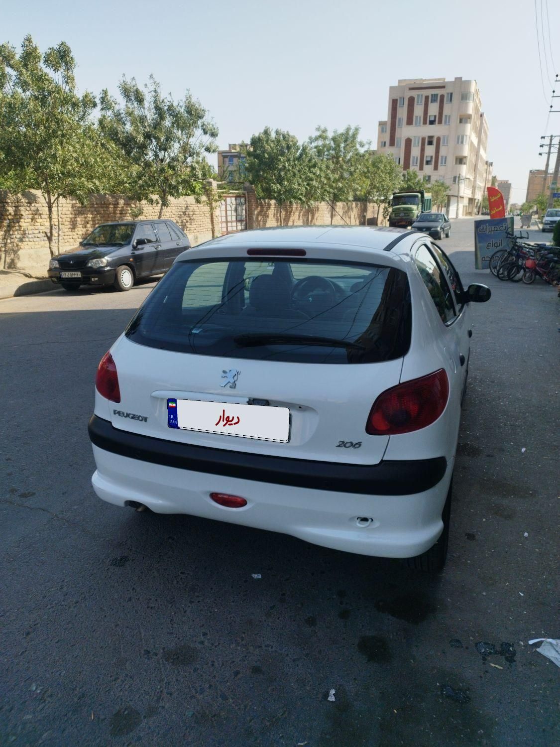 پژو 206 تیپ ۲، مدل ۱۳۹۳کم کارکرد|خودرو سواری و وانت|نیشابور, باغ نو|دیوار