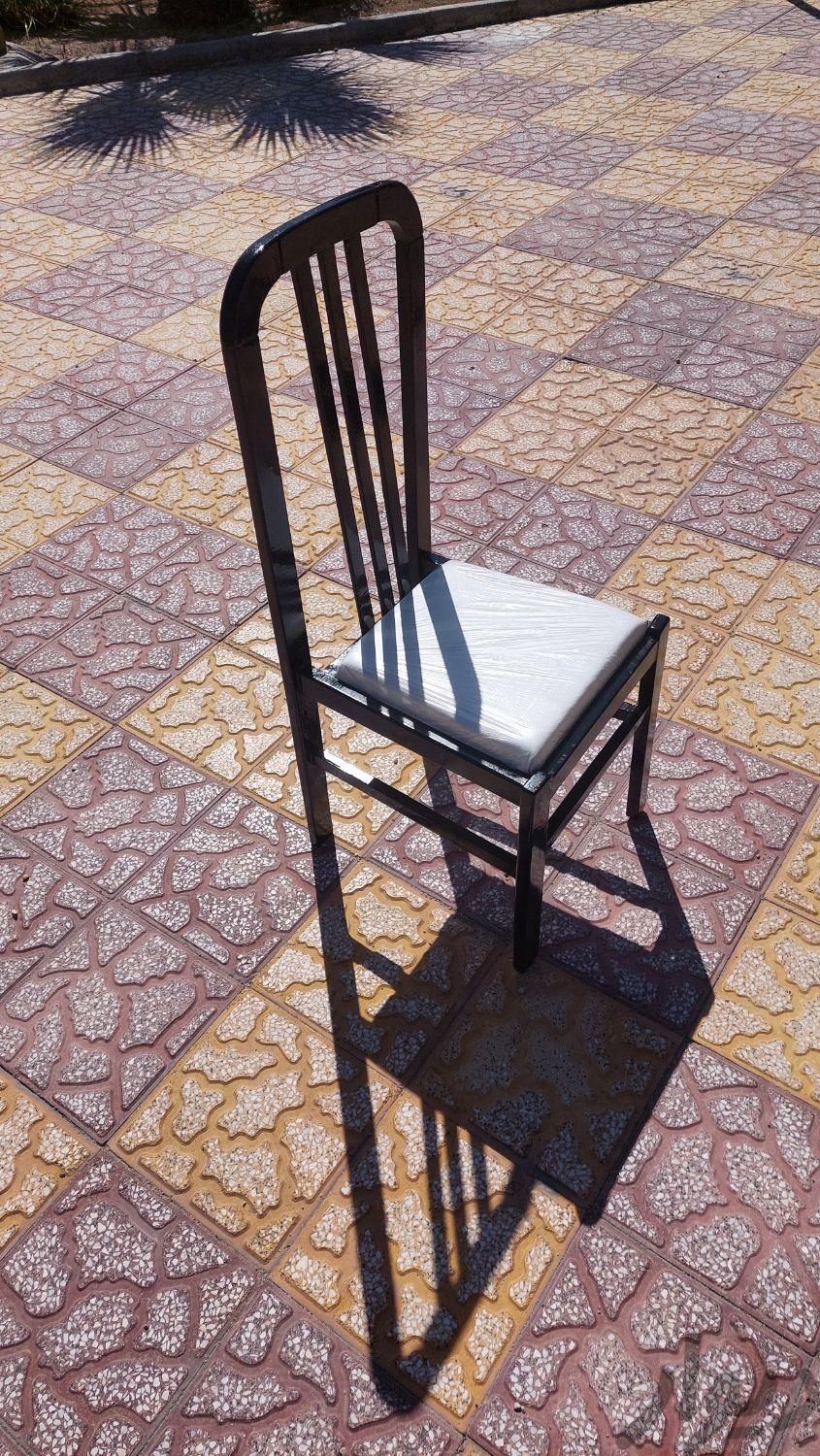 صندلی چوبی زیبا دورنگ|صندلی و نیمکت|ساوه, |دیوار