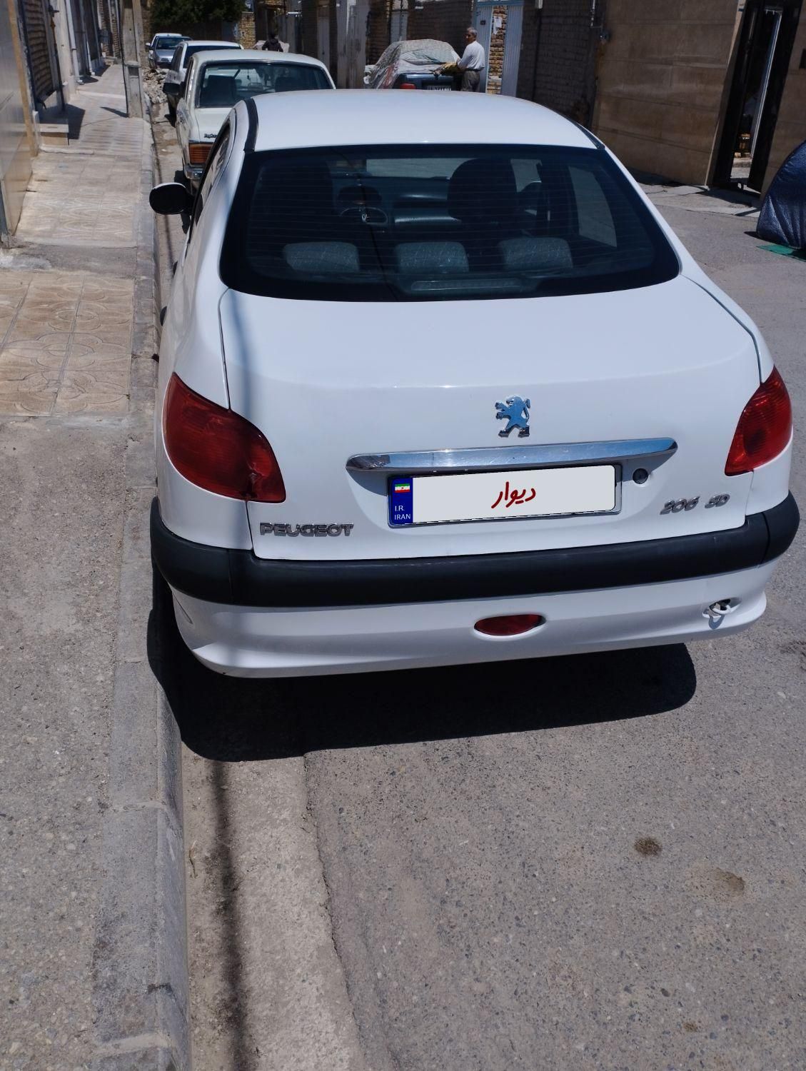 پژو 206 SD V8، مدل ۱۳۹۰|خودرو سواری و وانت|ارومیه, |دیوار
