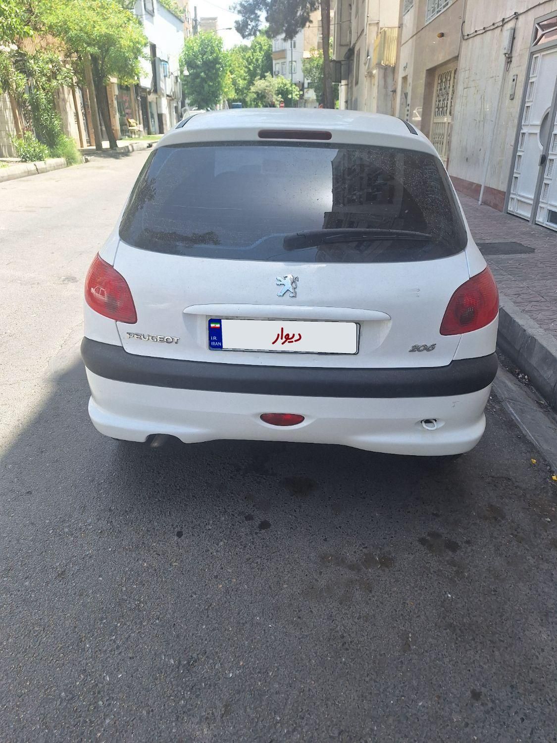 پژو ۲۰۶ تیپ ۵ مدل ۱۳۹۶|خودرو سواری و وانت|تهران, تهرانپارس غربی|دیوار