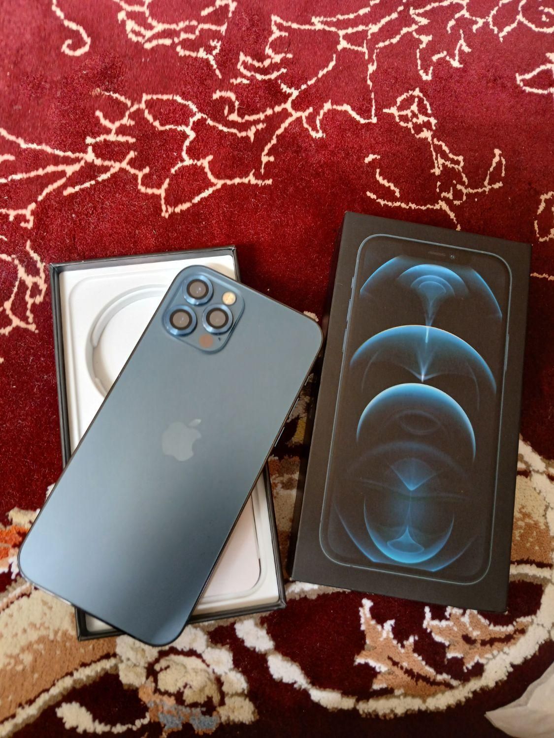 اپل iPhone 12 Pro با حافظهٔ ۲۵۶ گیگابایت|موبایل|تهران, عبدل‌آباد|دیوار