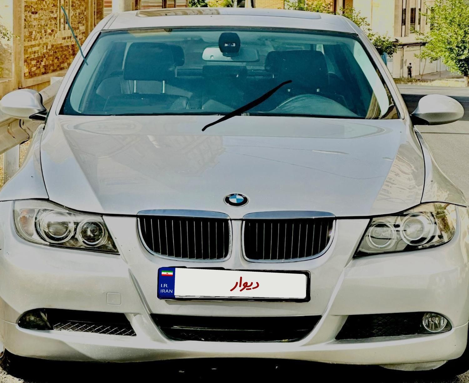 بی‌ام‌و سری 3 سدان 320i، مدل ۲۰۰۶|خودرو سواری و وانت|تهران, شهرآرا|دیوار
