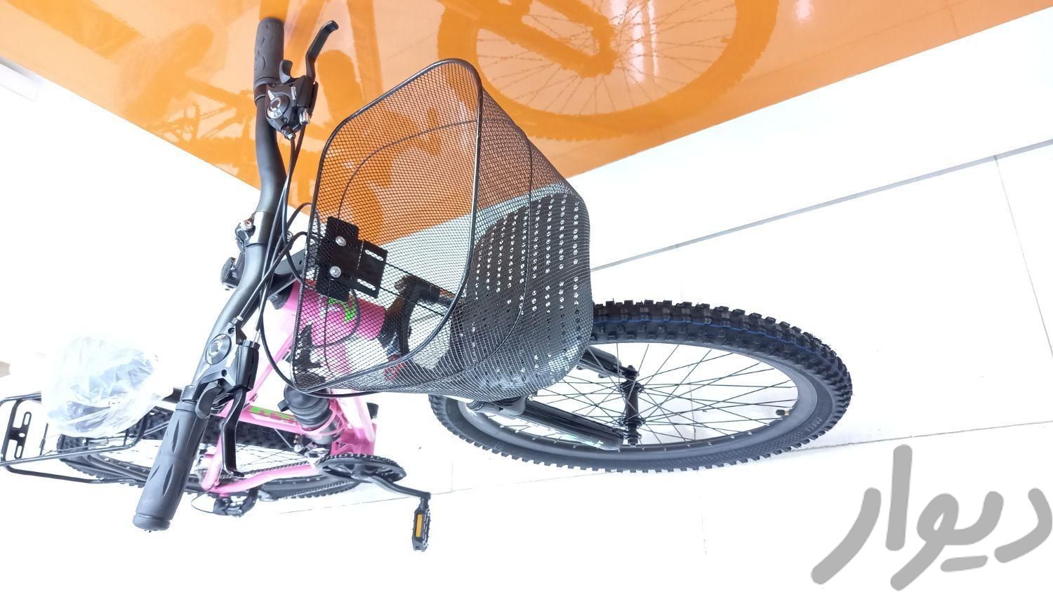 دوچرخه ۲۶دنده ای دخترانه سبد ترکبنددار|دوچرخه، اسکیت، اسکوتر|تهران, قلمستان|دیوار