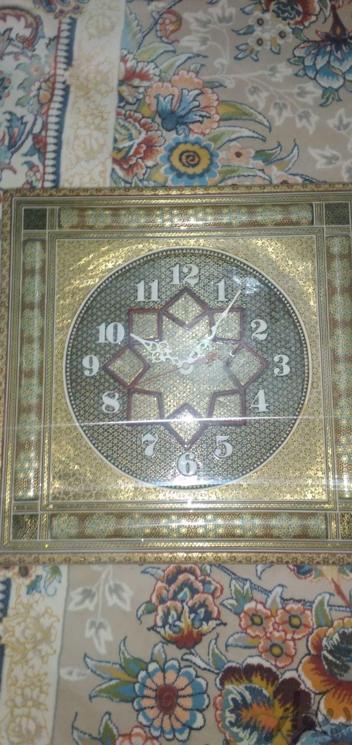 دو ساعت منبت کاری و خاتم کاری شده|ساعت دیواری و تزئینی|تهران, اندیشه (شهر زیبا)|دیوار