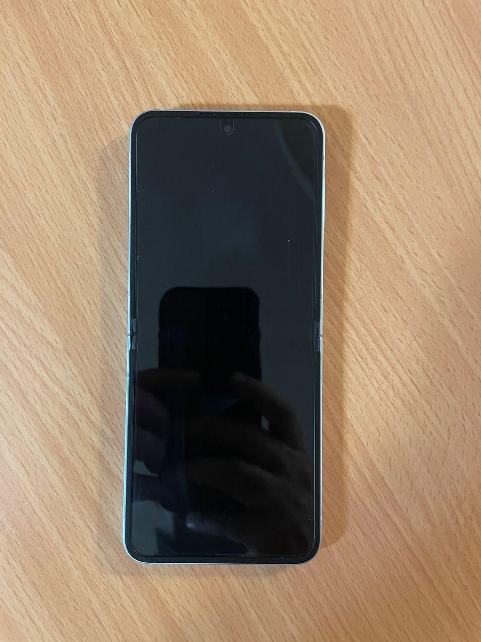سامسونگ Galaxy Z Flip6 با حافظهٔ ۲۵۶ گیگابایت|موبایل|تهران, پاسداران|دیوار