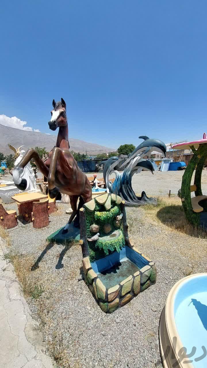 تندیس مجسمه اسب حیوانات آبنما المان شهری حوض|عمده‌فروشی|تهران, شهرک دانشگاه تهران|دیوار