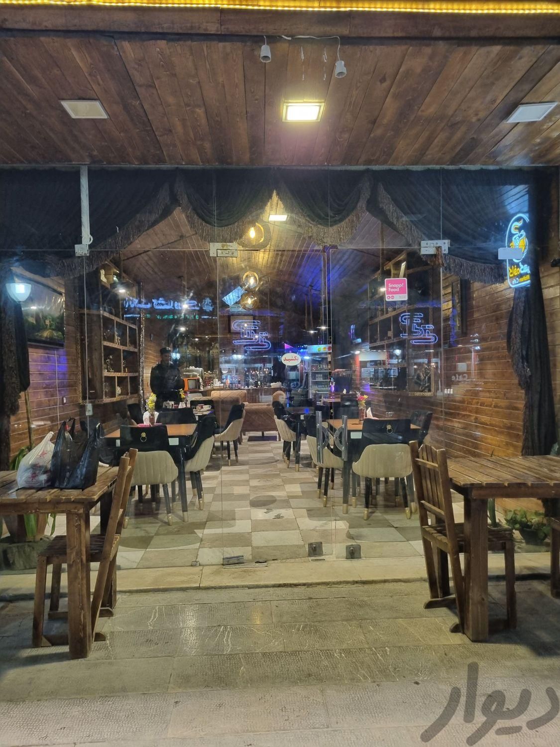 فروش امتیاز کافه و فست فودی بصورت کامل|کافی‌شاپ و رستوران|نجف‌آباد, |دیوار