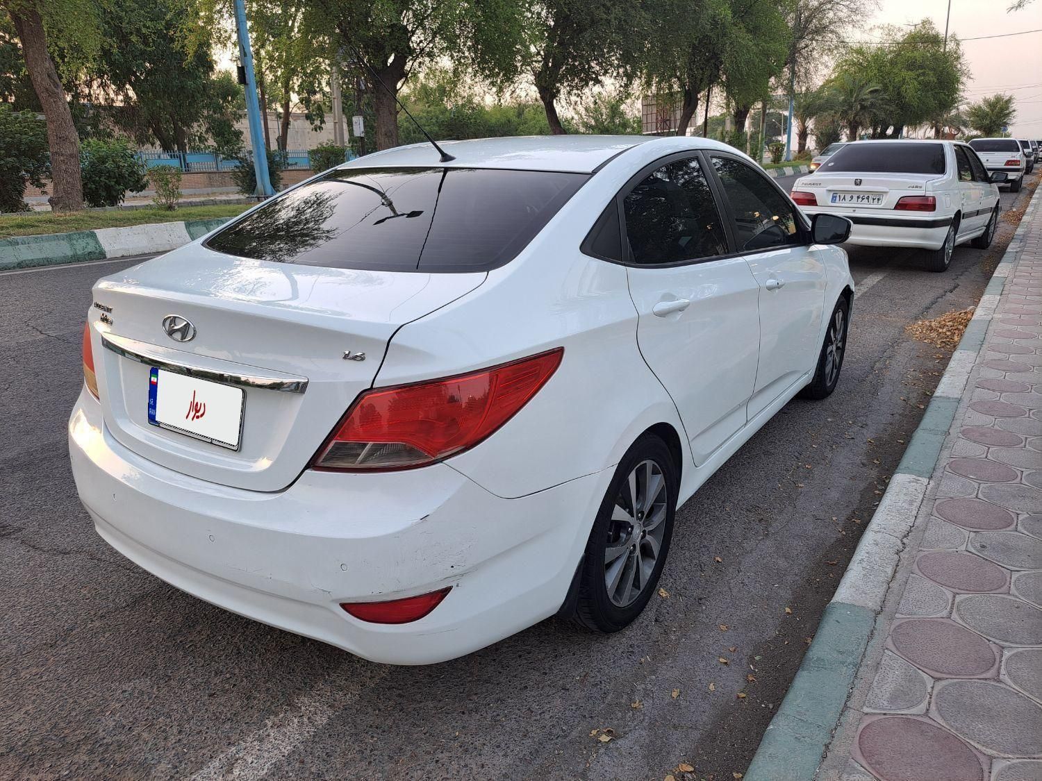 هیوندای اکسنت بلو، مدل ۲۰۱۵|خودرو سواری و وانت|شوش, |دیوار