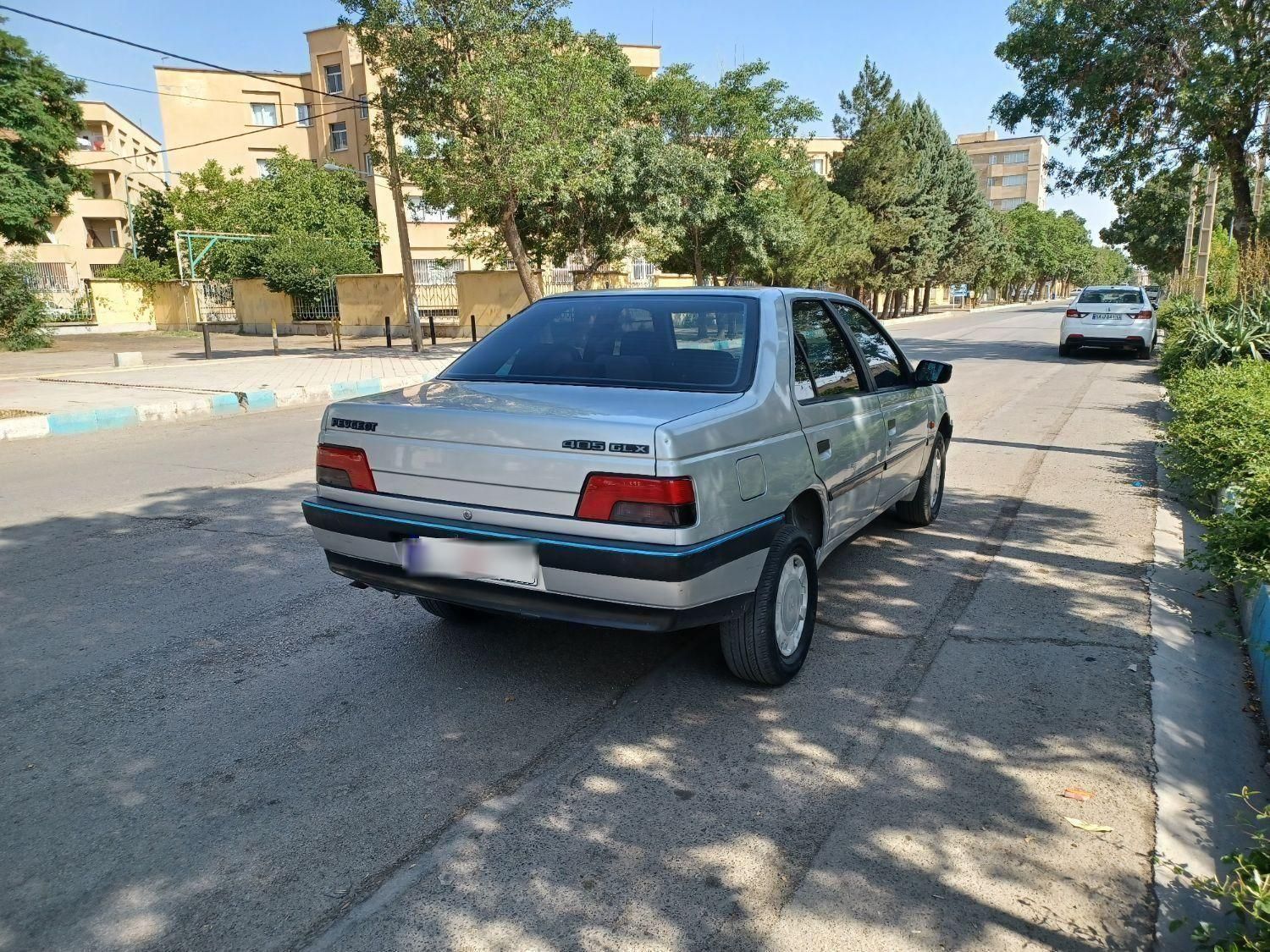 پژو 405GLi - دوگانه سوز CNG، مدل ۱۳۹۶|خودرو سواری و وانت|همدان, |دیوار