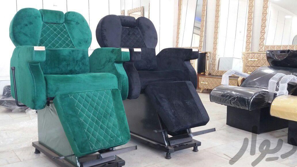 دکور آرایشگاه  صندلی  اصلاح جکی پدالی وارداتی|آرایشگاه و سالن‌های زیبایی|تهران, نعمت‌آباد|دیوار