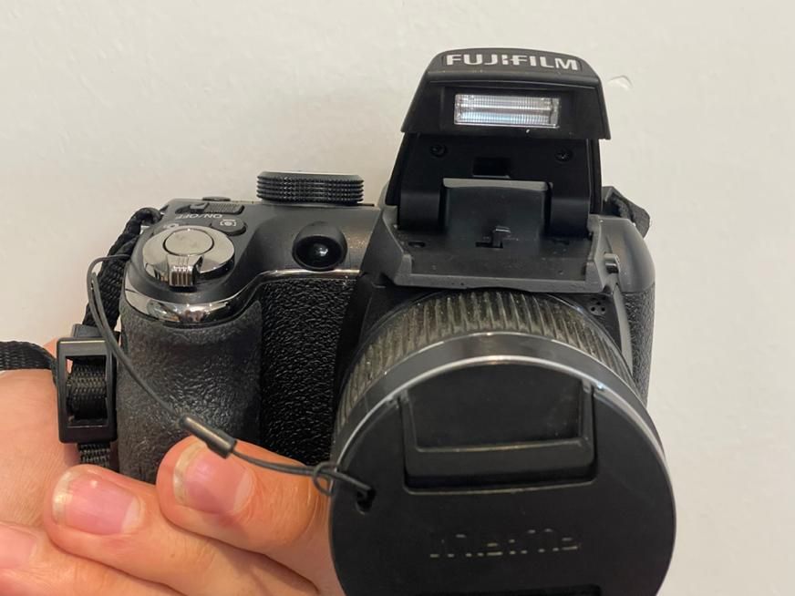 دوربین عکاسی و فیلمبرداری فوجی FINEPIX S3200|دوربین عکاسی و فیلم‌برداری|تهران, تهران‌سر|دیوار