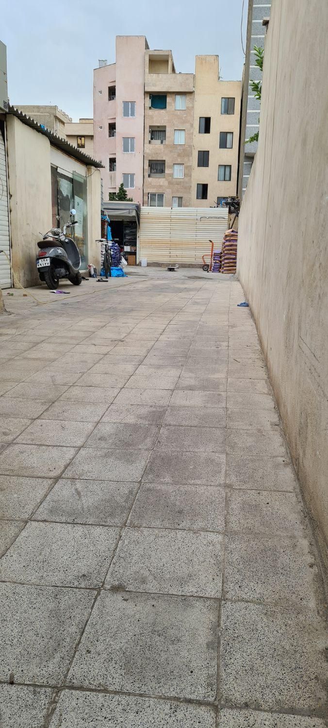 اجاره مغازه ۳۰۰ متری در کوی هفدهم شهریور|اجارهٔ مغازه و غرفه|تهران, کوی هفدهم شهریور|دیوار