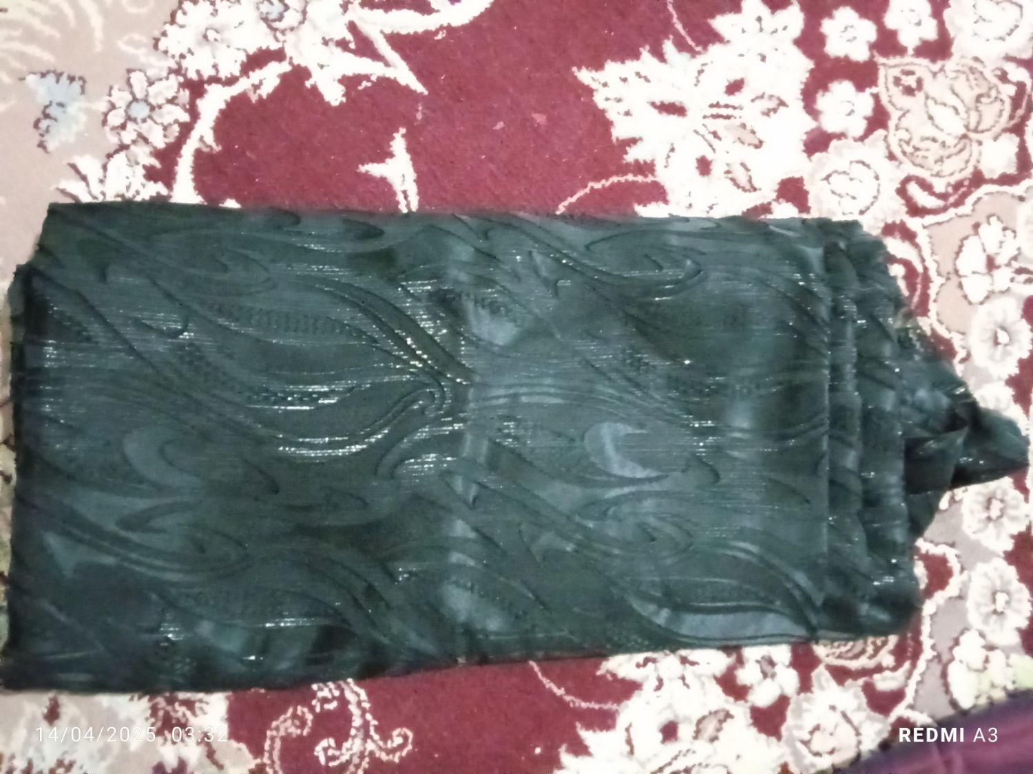 چادر مجلسی و چادر مشکی|لباس|کنگاور, |دیوار