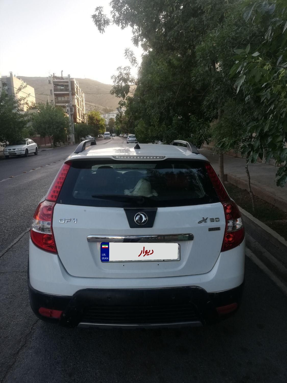 دانگ فنگ H30 کراس، مدل ۱۳۹۵|خودرو سواری و وانت|شیراز, ارم|دیوار