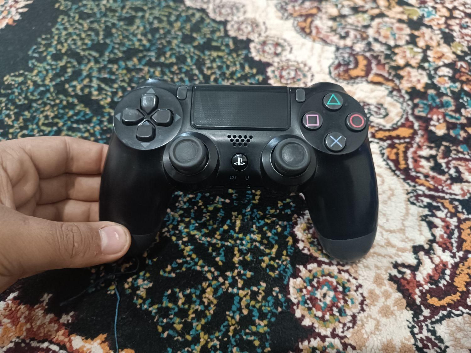 دسته های کپی  ps4  نیاز به یک باطری داره درحد نو|کنسول، بازی ویدئویی و آنلاین|اهواز, کوروش|دیوار