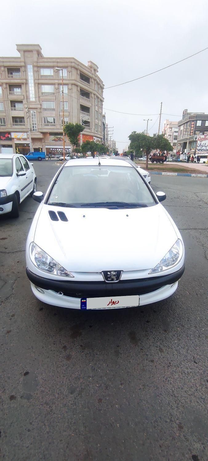 206 سفید 1400|خودرو سواری و وانت|کرج, شهریار|دیوار