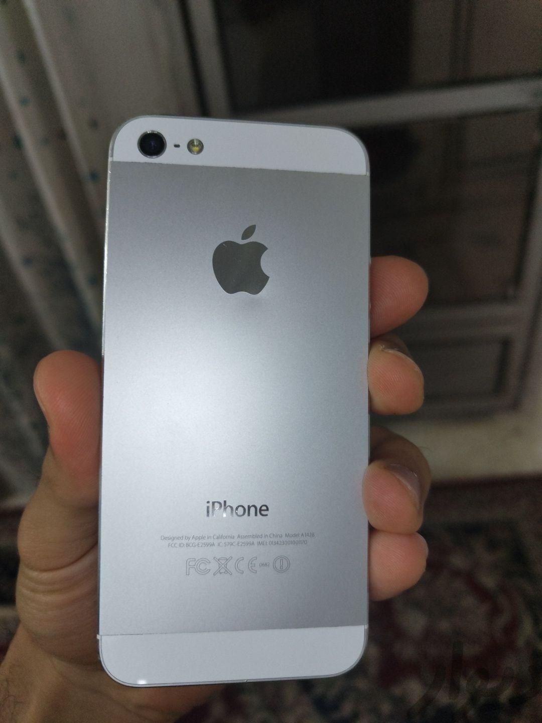 اپل iPhone 5 ۳۲ گیگابایت|موبایل|قم, کلهری|دیوار