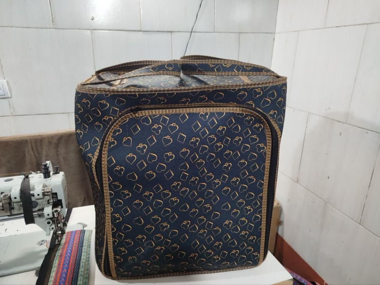 کیف بزرگ مناسب برای هر چیزی|کیف، کفش، کمربند|کامیاران, |دیوار