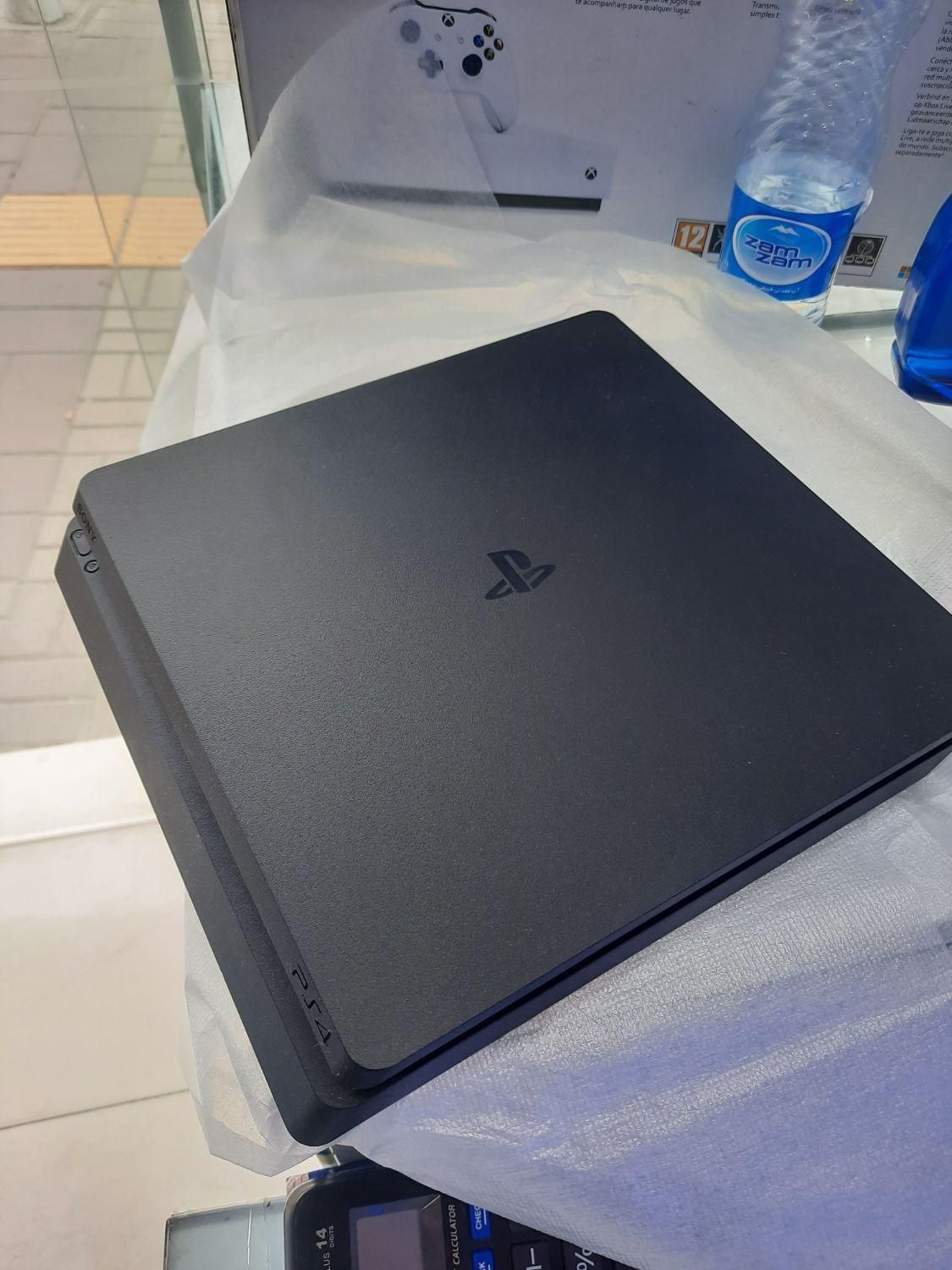 ps4 پلی استیشن ۴ در حد نو با گارانتی|کنسول، بازی ویدئویی و آنلاین|مشهد, سعدی|دیوار