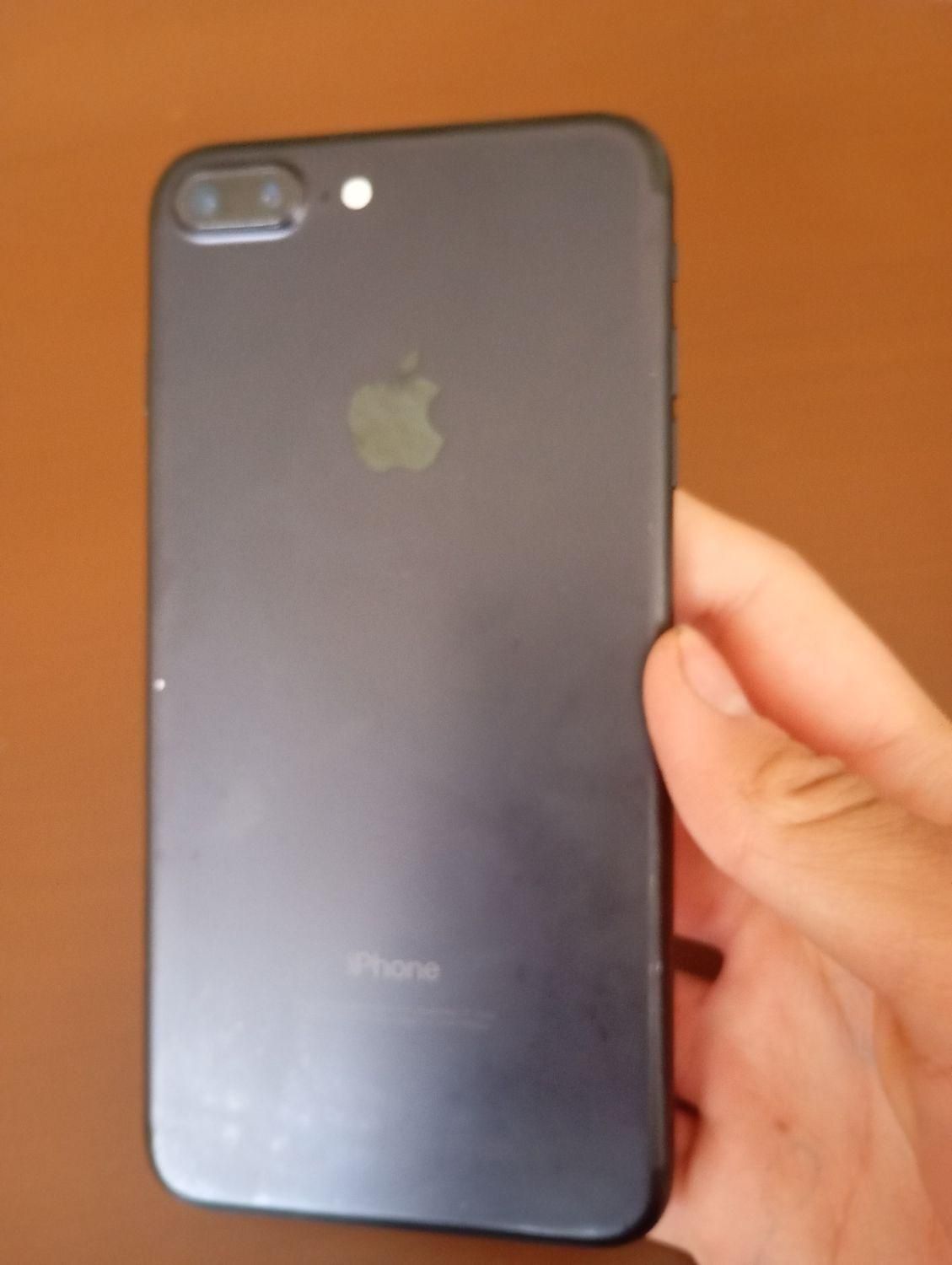 اپل iPhone 7 Plus با حافظهٔ ۱۲۸ گیگابایت|موبایل|تهران, تهرانپارس شرقی|دیوار
