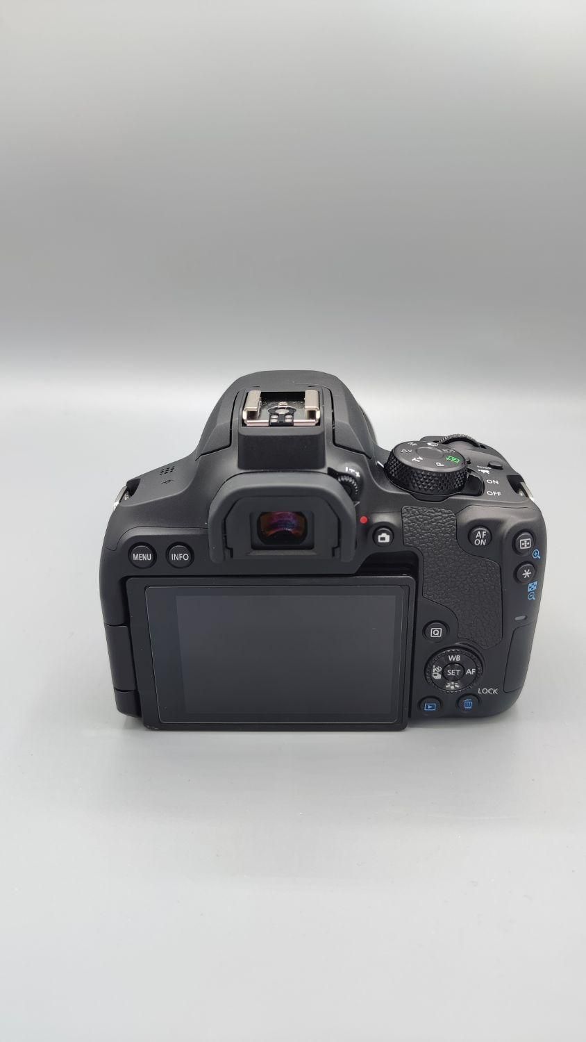 Canon 850D 18 135 usm|دوربین عکاسی و فیلم‌برداری|تهران, بهار|دیوار