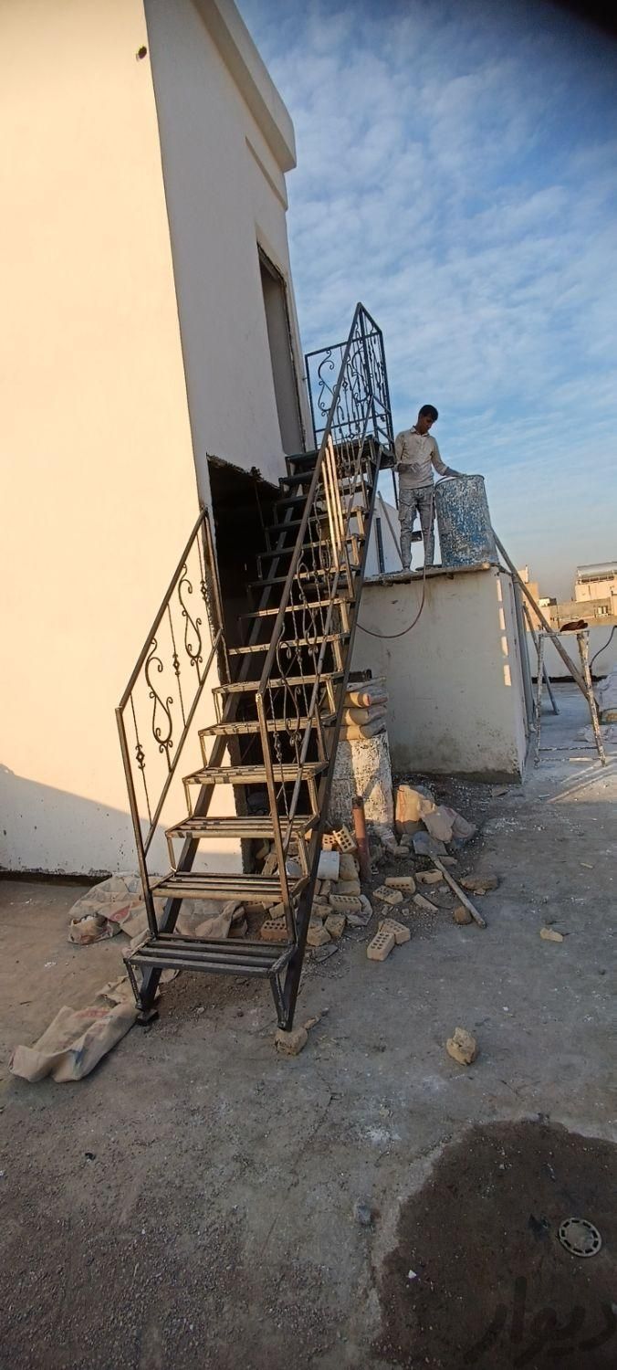 ساخت پله آهنی پله گرد و نرده|عمده‌فروشی|مشهد, شهید آوینی|دیوار