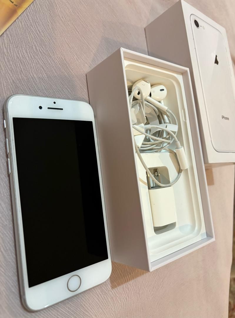 اپل iPhone 8 با حافظهٔ ۶۴ گیگابایت|موبایل|تهران, پرستار|دیوار