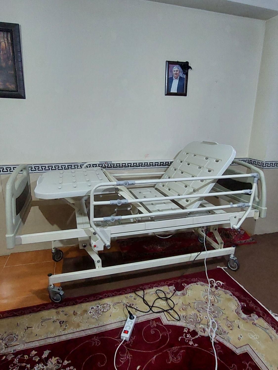 تخت بیمار مناسب سالمندان تخت برقی اجاره-بیمارستانی|آرایشی، بهداشتی، درمانی|تهران, حصار بوعلی|دیوار
