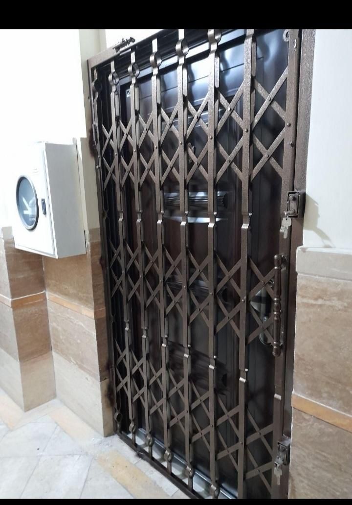 درب آکاردئونی بار رنگ زیر قیمت همه جا|خدمات پیشه و مهارت|مشهد, کشاورز|دیوار