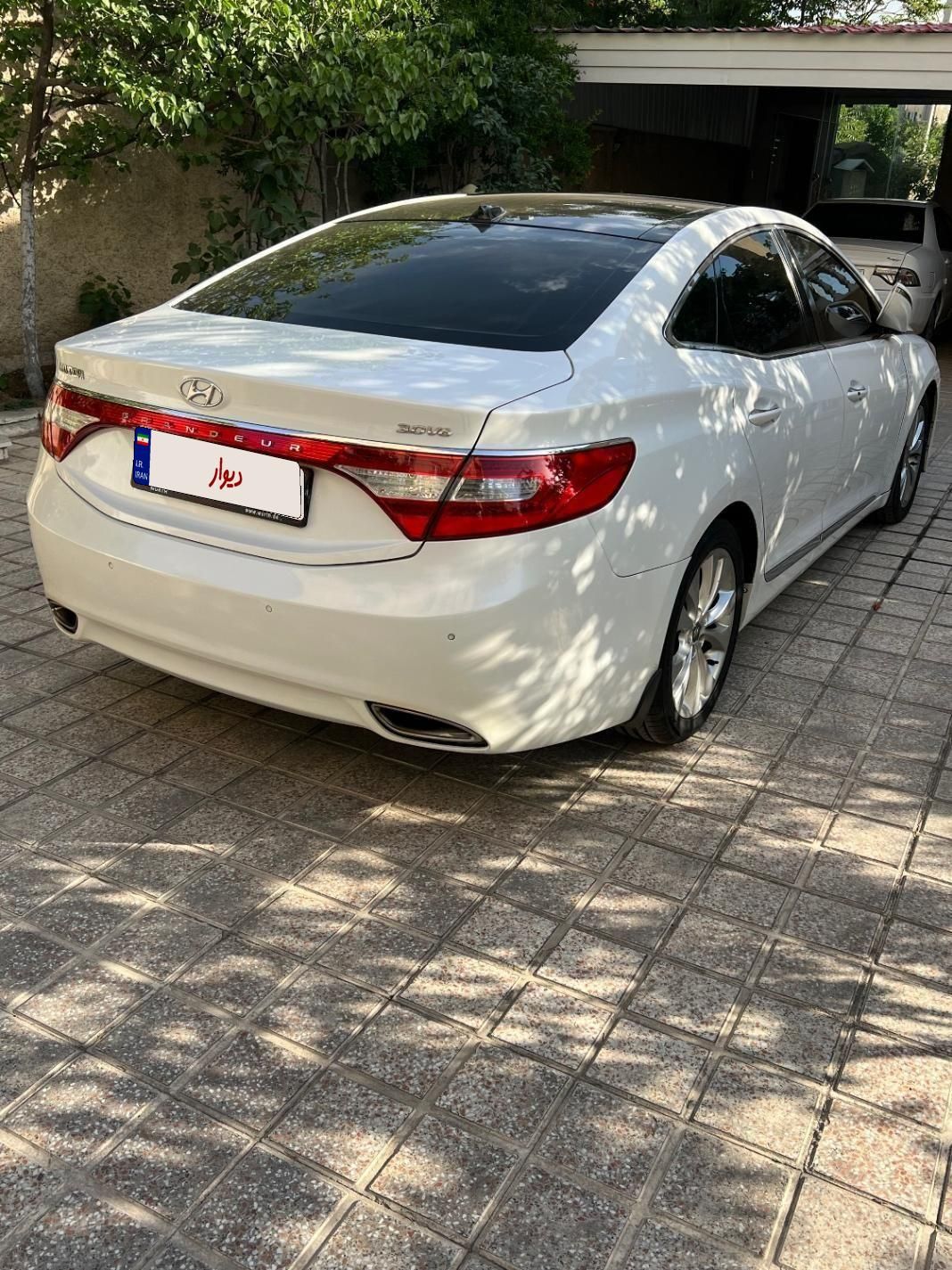 هیوندای آزرا گرنجور 3000cc، مدل۲۰۱2|خودرو سواری و وانت|تهران, سعادت‌آباد|دیوار