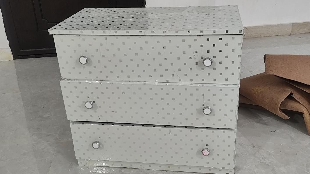 کشاب. دراور|جاکفشی، کمد، دراور|امیدیه, |دیوار
