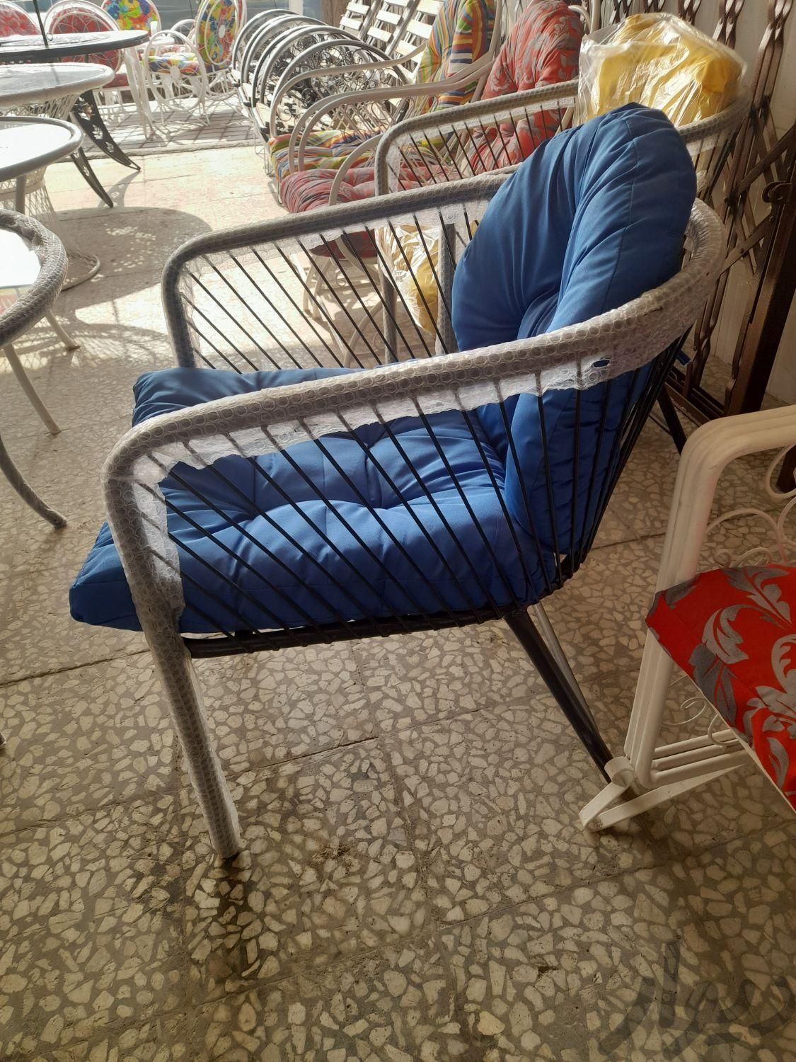 میز وصندلی باغی‌ .میز وصندلی.مدل کارینا|صندلی و نیمکت|اصفهان, درچه|دیوار