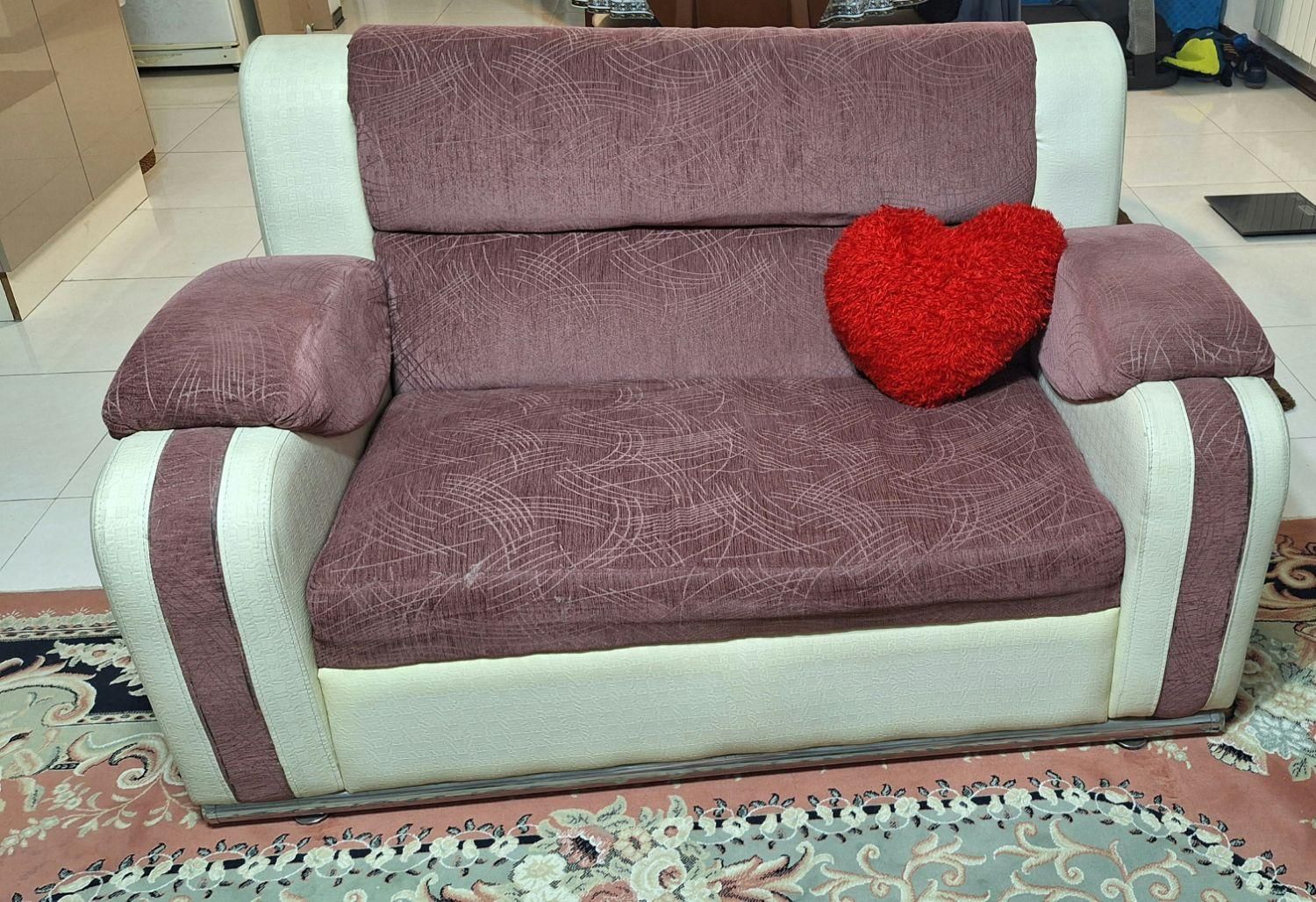 دو عدد میز عسلی کوچک و مبلمان ۷ نفره به قیمت|مبلمان خانگی و میز عسلی|گرمدره, |دیوار