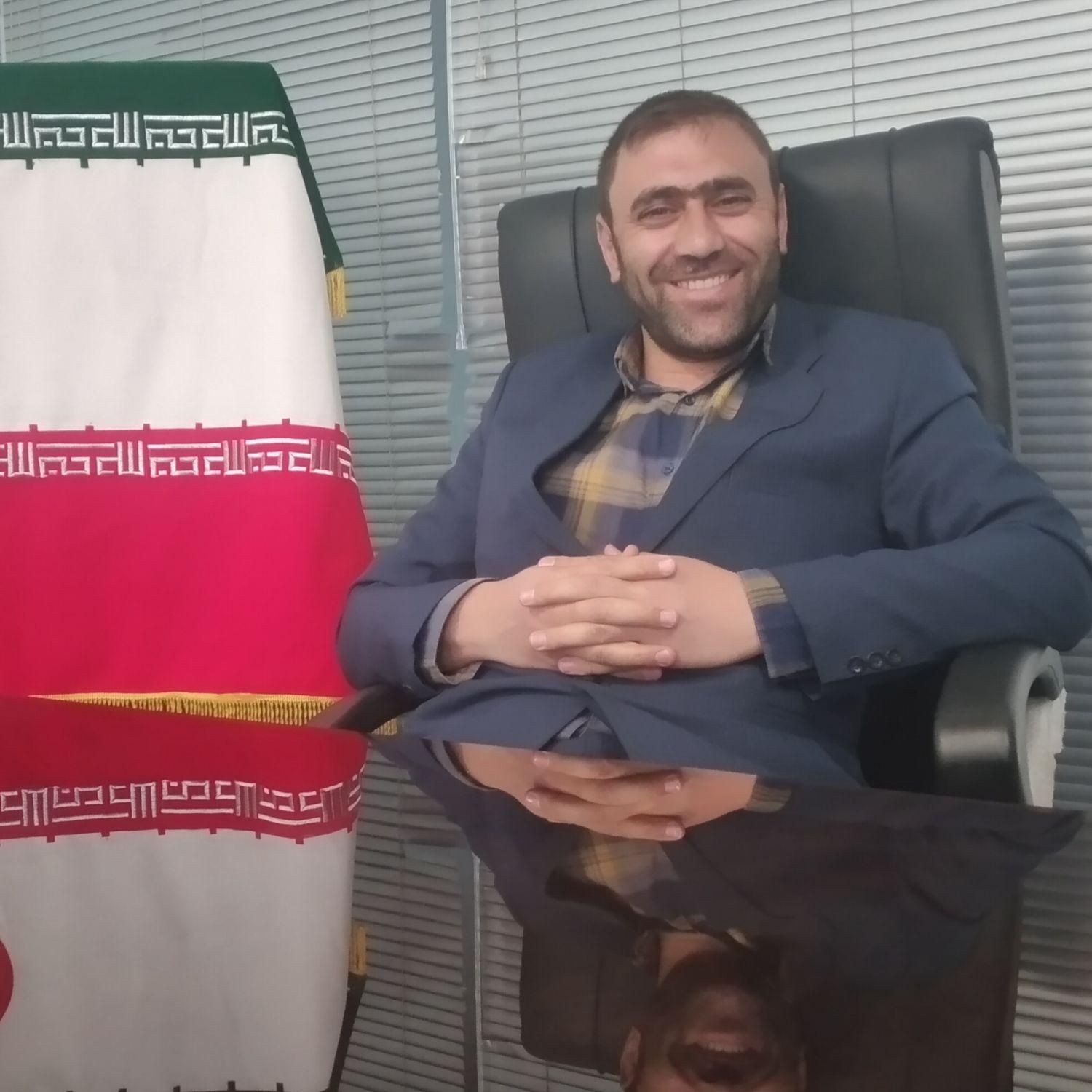 قبول مشاوره و وکالت دعاوی حقوقی و کیفری و خانواده|خدمات مالی، حسابداری، بیمه|قم, چهار مردان|دیوار