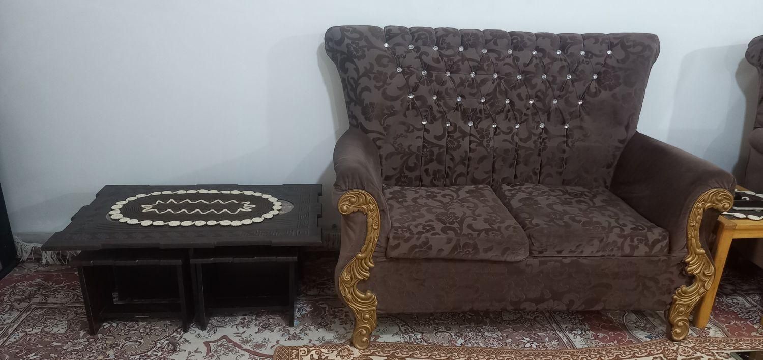 مبل ۱۱نفره با جلو مبلی ومیز عسلی|مبلمان خانگی و میز عسلی|تهران, شریف‌آباد|دیوار