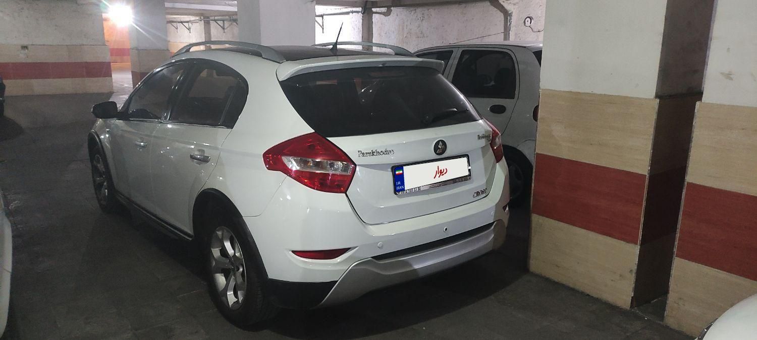 برلیانس کراس اتوماتیک 1650cc، مدل ۱۳۹۷|خودرو سواری و وانت|تهران, شهرک امید|دیوار