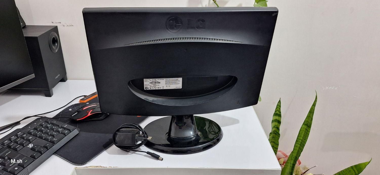مانیتور استوک ال جی  سایز 19 اینچ LCD|قطعات و لوازم جانبی رایانه|بوشهر, |دیوار