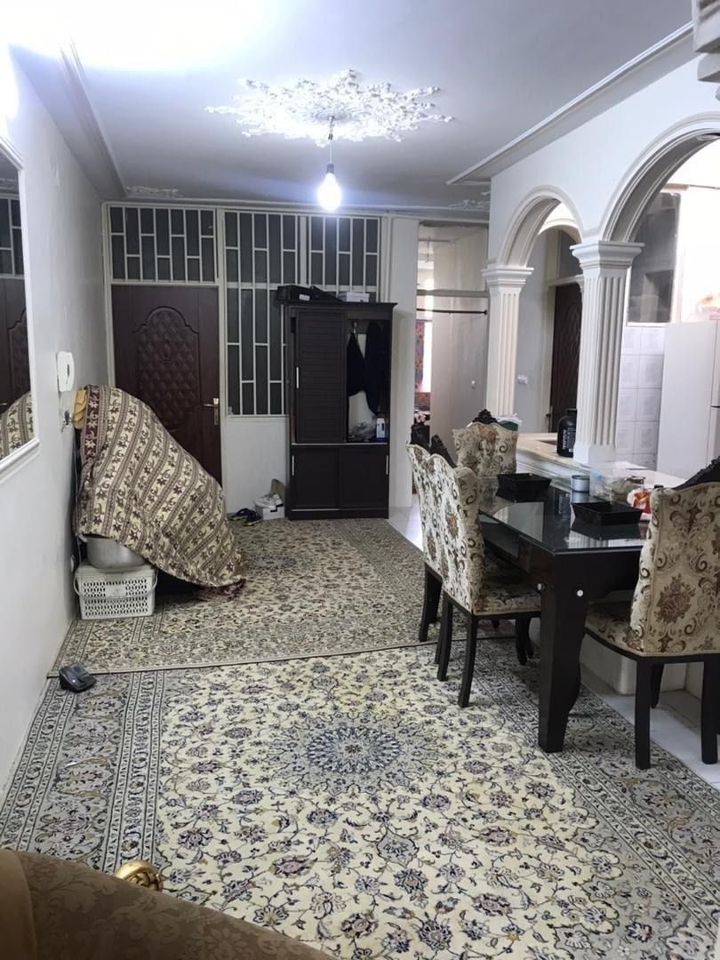 ملک ۲۸۶ متر در ۳طبقه با پارکینگ و حیاط|فروش زمین و ملک کلنگی|تهران, سنگلج|دیوار