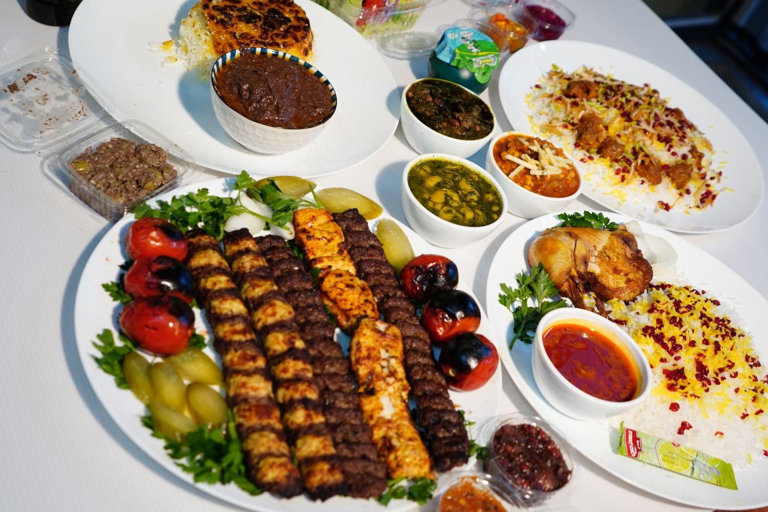 تهیه غذای حاج منصور(مجالس و شرکت)|خدمات پذیرایی، مراسم|قزوین, |دیوار