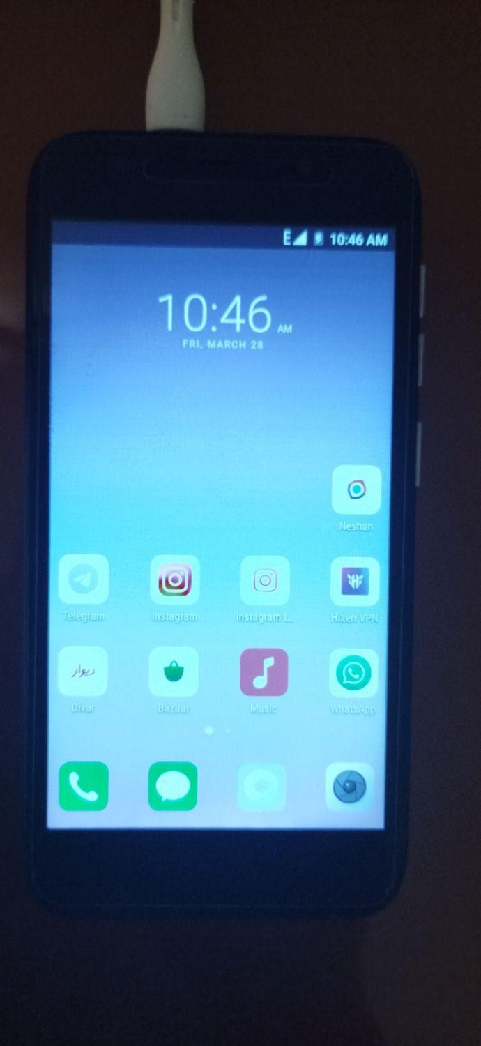 a9 star سالم glx  با کارتن و شارژر 4g|موبایل|اصفهان, شهرک کوثر|دیوار