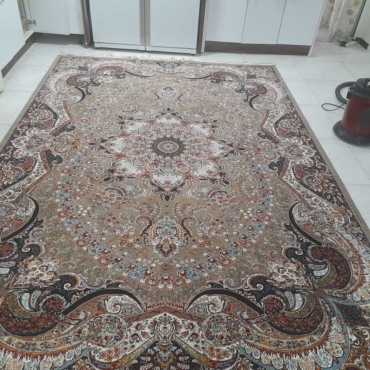 فرش نه متری طرح چیچک ۷۰۰ شانه  تراکم ۲۵۵۰|فرش|تهران, شهرک دریا|دیوار